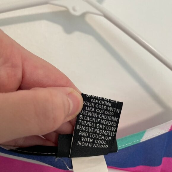 TORRID 1 Plus Size Striped Georgette Pocket Tank Top Blue White Pink Summer 1X - Picture 9 of 16